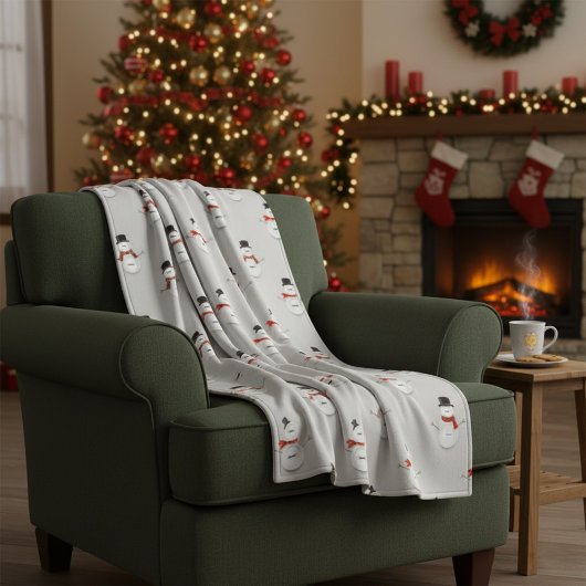 Hand-Drawn Snowmen on Grey Winter  フリースブランケット