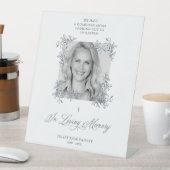 Hand Lettered Chic Flourish Grey Photo Memorial 台座サイン (インサイチュ)