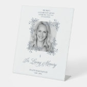 Hand Lettered Chic Flourish Grey Photo Memorial 台座サイン (正面)