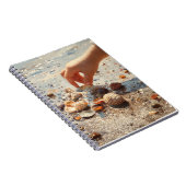 Hand Picking Seashells Beach Notebook ノートブック (右側)