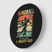 Handball is Calling Slogan Funny Retro ラージ壁時計 (傾斜)