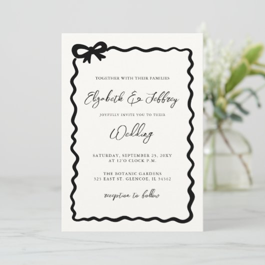Handdrawn Black Bow Modern Chic Wedding 招待状 (スタンド正面)