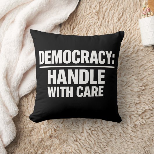 Handle Democracy With Care クッション (ブランケット)