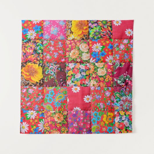 Handmade patchwork quilt with floral pattern as ba タペストリー (正面)