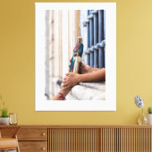 Hands of Devotion キャンバスプリント (インサイチュ (リビング))