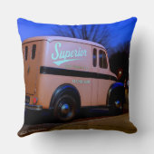 HANFORD AT DUSK. SUPERIOR DAIRY DELIVERY TRUCK. クッション (裏面)