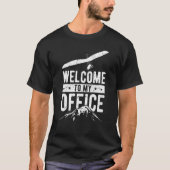 Hang Glider Saying Welcome To My Office Tシャツ (正面)
