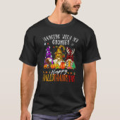 Hanging With My Gnomies Happy Hallothanksmas Gnome Tシャツ (正面)