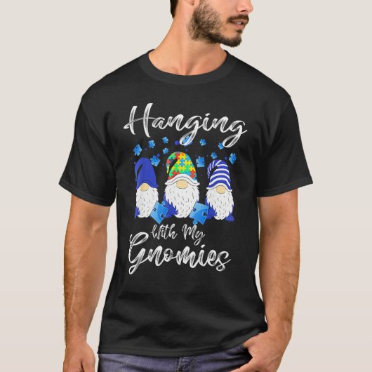Hanging With My Gnomies Puzzle Autism Awareness Ou Tシャツ (正面)