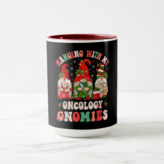Hanging with My Oncology Gnomies – Funny Christmas マグカップ (中央)
