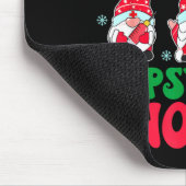 Hanging With My Psych Gnomies Nurse Gnome Funny Ch マウスパッド (コーナー)