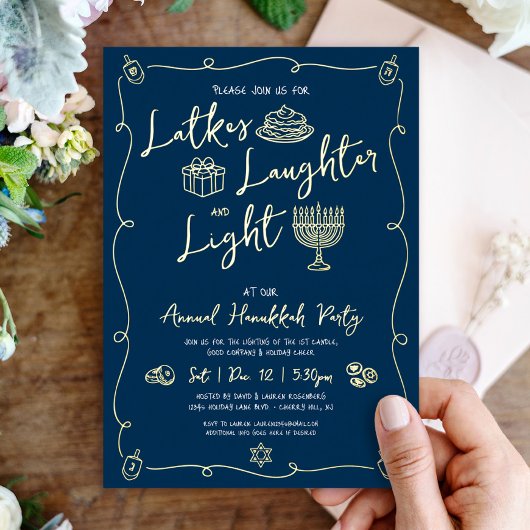 Hanukkah Latke Laughter Light Doodles Real Gold 箔シーズンカード