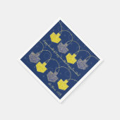 Hanukkah Napkinsがパーソナライズ「Hanukkah Dreidels」 スタンダードカクテルナプキン (角)