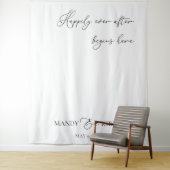 Happily Ever After Begins Here Wedding Backdrop  タペストリー (インサイチュ)