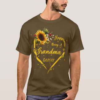 Happiness Is Being A Grandma Est 2022 Sunflower Mo Tシャツ