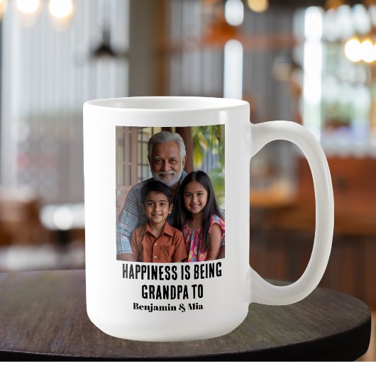 Happiness is Being Grandpa to Name Family Photo コーヒーマグカップ