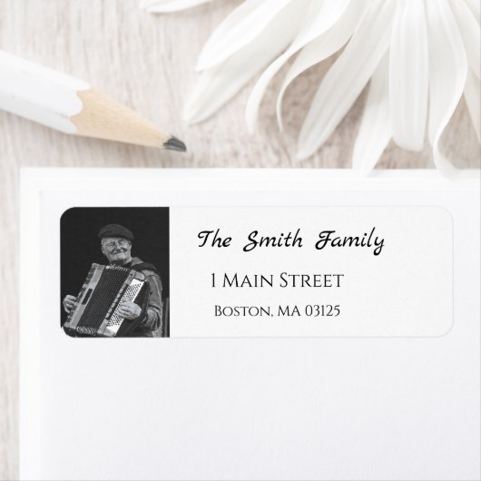 Happiness Is, Paris Musician Black & White Art ラベル (インサイチュ)