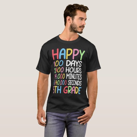 Happy 100 Days Of School 5th Grade Student Math Te Tシャツ (正面フル)