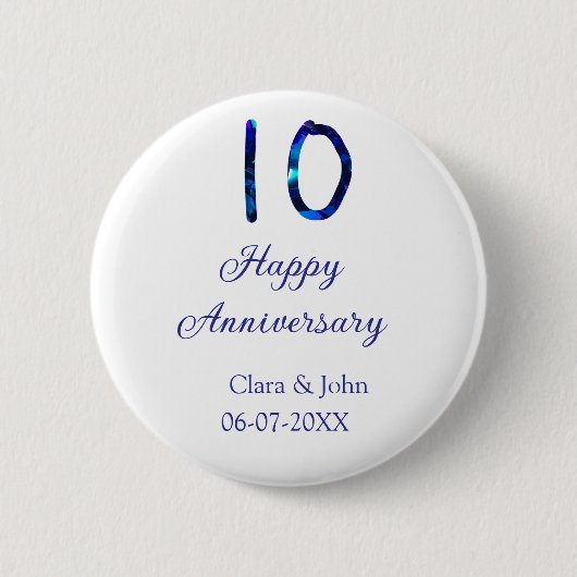 Happy 10th anniversaryブルーグリッターの名前の追加日付 缶バッジ (正面)