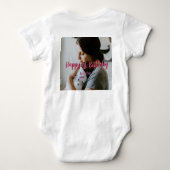 Happy 1st birthday kids baby mother red orange sty ベビーボディスーツ (裏面)