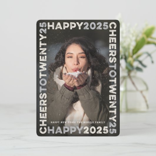 Happy 2025 Blocksフレームタイポグラフィ新年写真 シーズンカード (スタンド正面)