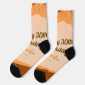 Happy 30th birthday rustic wooden Halloween fall b ソックス (左)