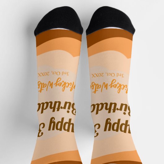 Happy 30th birthday rustic wooden Halloween fall b ソックス (上部)