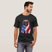 Happy 4th Of July Pug Wearing American Flag Pride Tシャツ (正面フル)