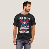 Happy 4th Of July USA saying god bless america Tシャツ (正面フル)