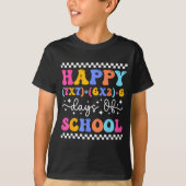 Happy 67 Days Of School Math Teacher Students Six  Tシャツ (正面)