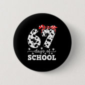 Happy 67 Days School Cute Dog 67 Days Smarter Stud 缶バッジ (正面)