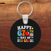 Happy 67th Day Of 3rd Grade Teachers 67 Days Of Sc キーホルダー (正面)