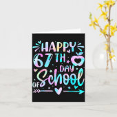 Happy 67th Day Of School Tie Dye Rainbow 67 Days S カード (黄色い花)