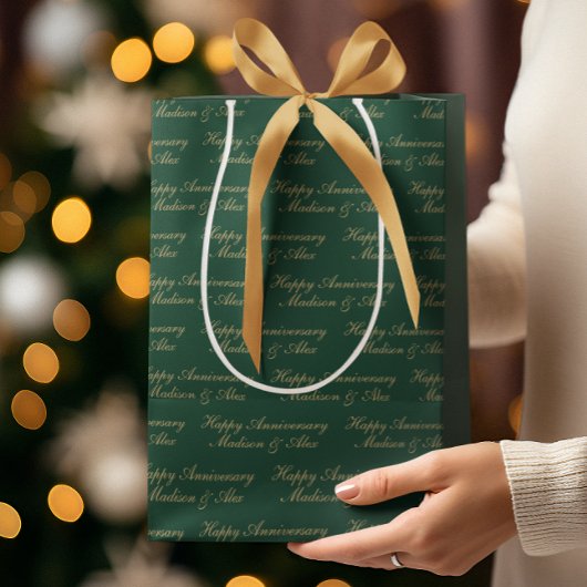 Happy Anniversary Script with Name Green Gold ミディアムペーパーバッグ