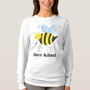 Happy bee princess with crown and shagon Bee Kind Tシャツ