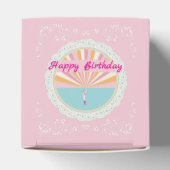 Happy Birthday Fun Party Box, Pink Rainbow フェイバーボックス (上部)