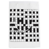 Happy Birthday Gift Bag - For crossword lovers ミディアムペーパーバッグ (正面)