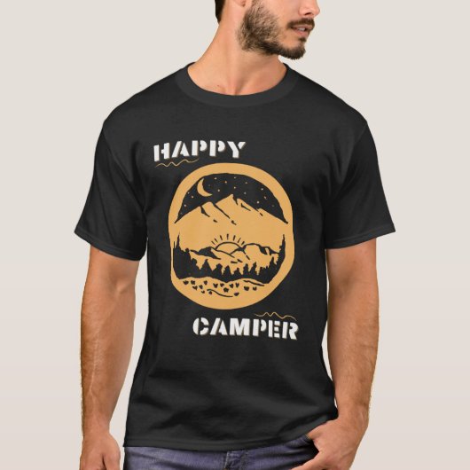Happy Camper Travel Adventure Hike Wander Backpack Tシャツ (正面)