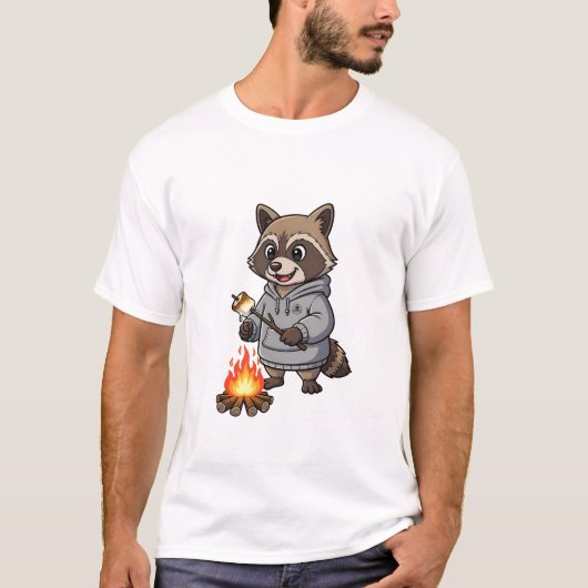Happy Camping Raccoon in Hoodie Roasting Tシャツ (正面)