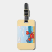 Happy Crab on Beach with Lighthouse ラゲッジタグ (正面縦)