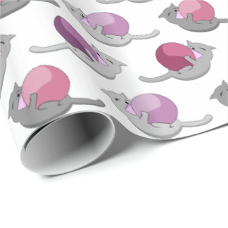 Happy Cute Cats Playing with Balls ラッピングペーパー