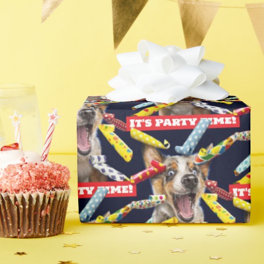 Happy Dog Party Blowers ラッピングペーパー (誕生日パーティー)