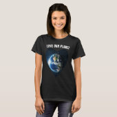 Happy Earth Day 2023 Love Our Planet Earth Environ Tシャツ (正面フル)