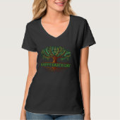 Happy Earth Day 2023 Tree Word Art Environmental S Tシャツ (正面)