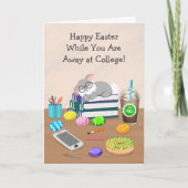 Happy Easter While Away at College かわいいウサギの机 カード (正面)