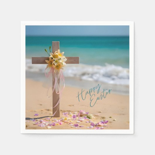 Happy Easter Wooden Cross and Lilies on Beach スタンダードカクテルナプキン (正面)