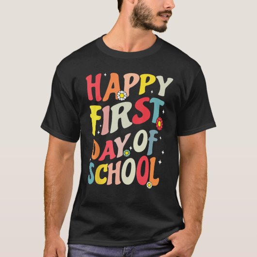 Happy First Day Of School Groovy Teacher Student K Tシャツ (正面)