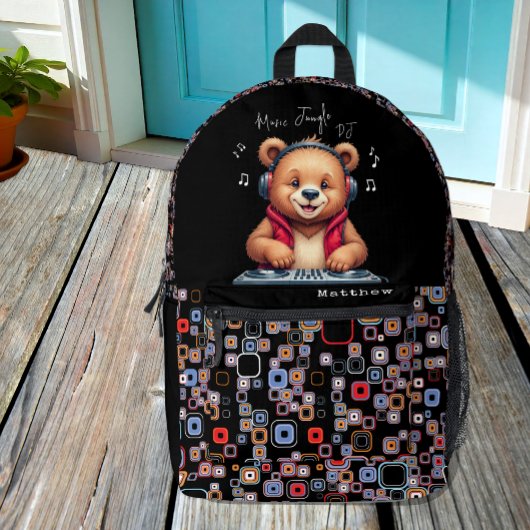Happy Grizzly Bear, Smiling DJ, Music Jungle プリントバックパック