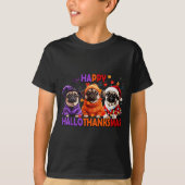 Happy Hallothanksmas Funny Pug Halloween Thanksgiv Tシャツ (正面)
