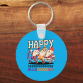 Happy Hallothanksmas Holiday Gnomes Design キーホルダー (正面)